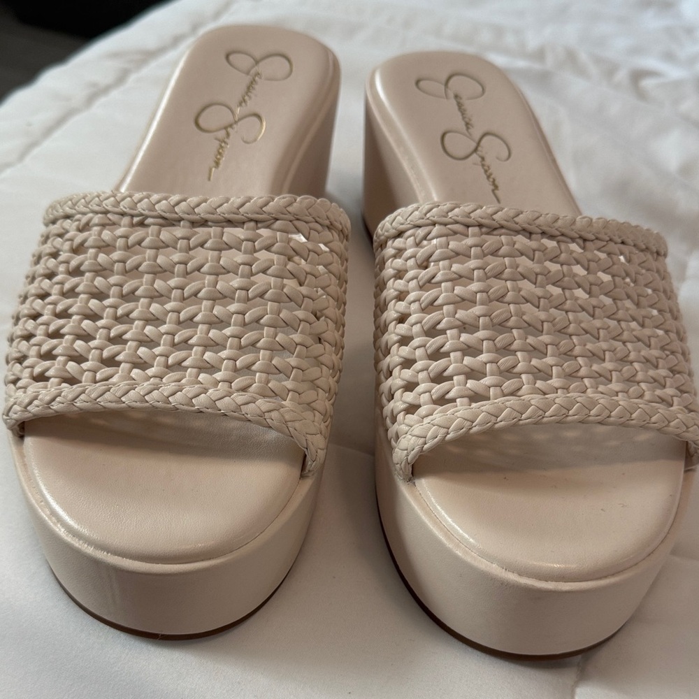 Jessica Simpson Cream Woven Platform Slides